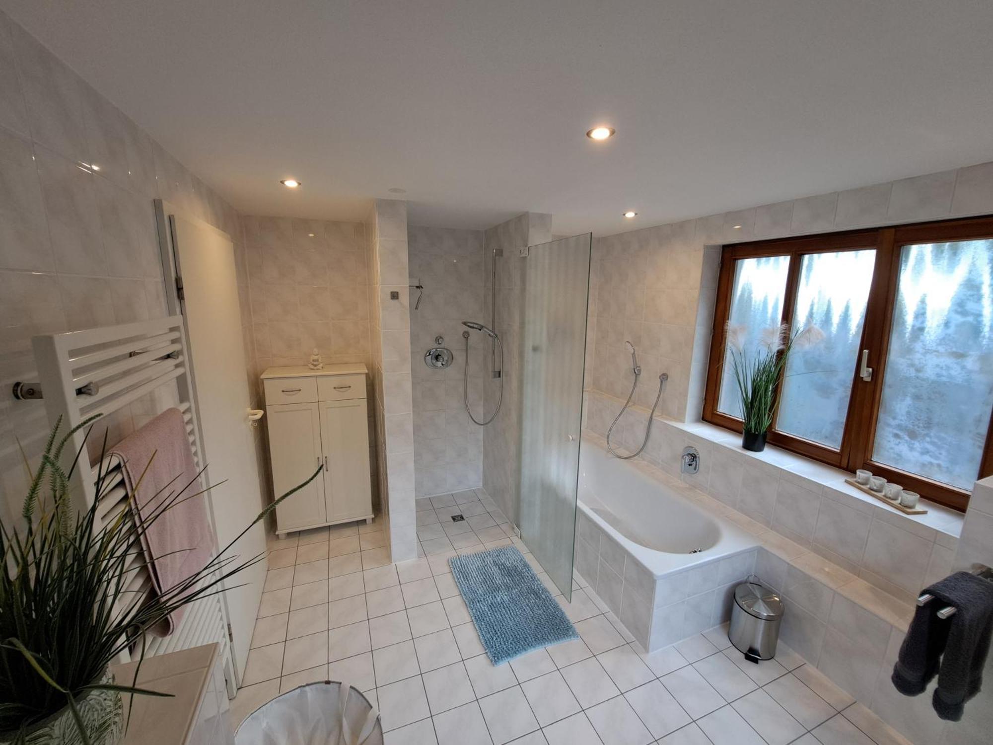 Familienfreundliche Fewo Offenburg Esterno foto